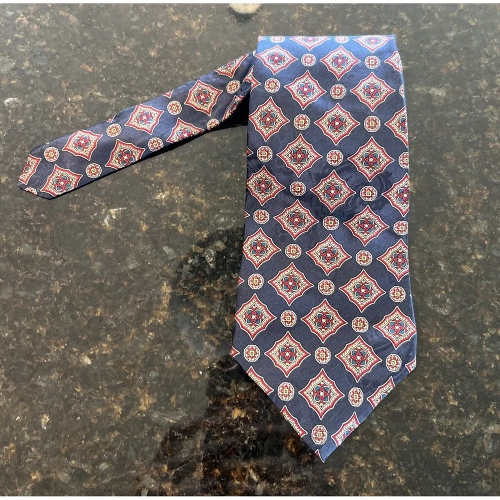 Stafford 100% Italian‎ Silk Executive Necktie- 57 x 4- Blue Red Tan